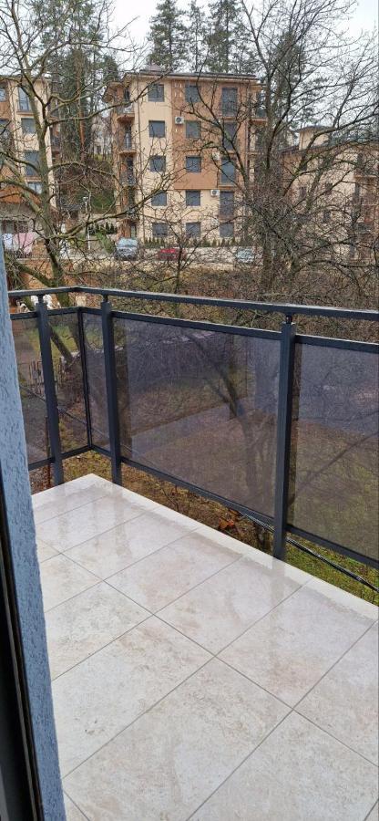 Mb Lux Appartement Vrnjačka Banja Buitenkant foto
