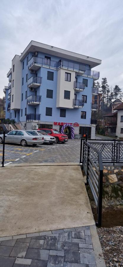 Mb Lux Appartement Vrnjačka Banja Buitenkant foto