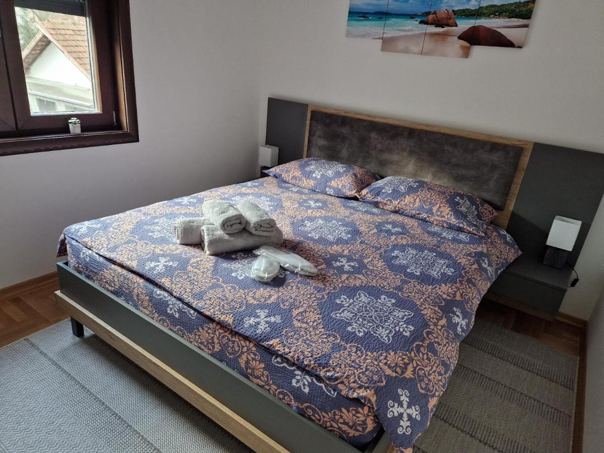 Mb Lux Appartement Vrnjačka Banja Buitenkant foto